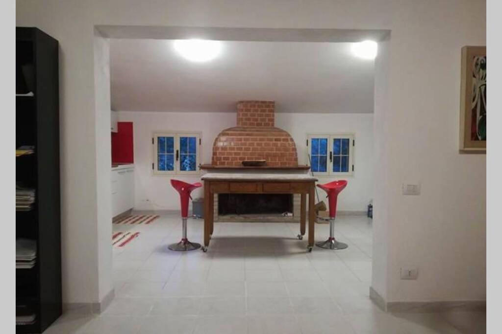 Big Relax Apartment With Swimming Pool And A Peaceful Garden In A Private Villa Sestu Exterior foto